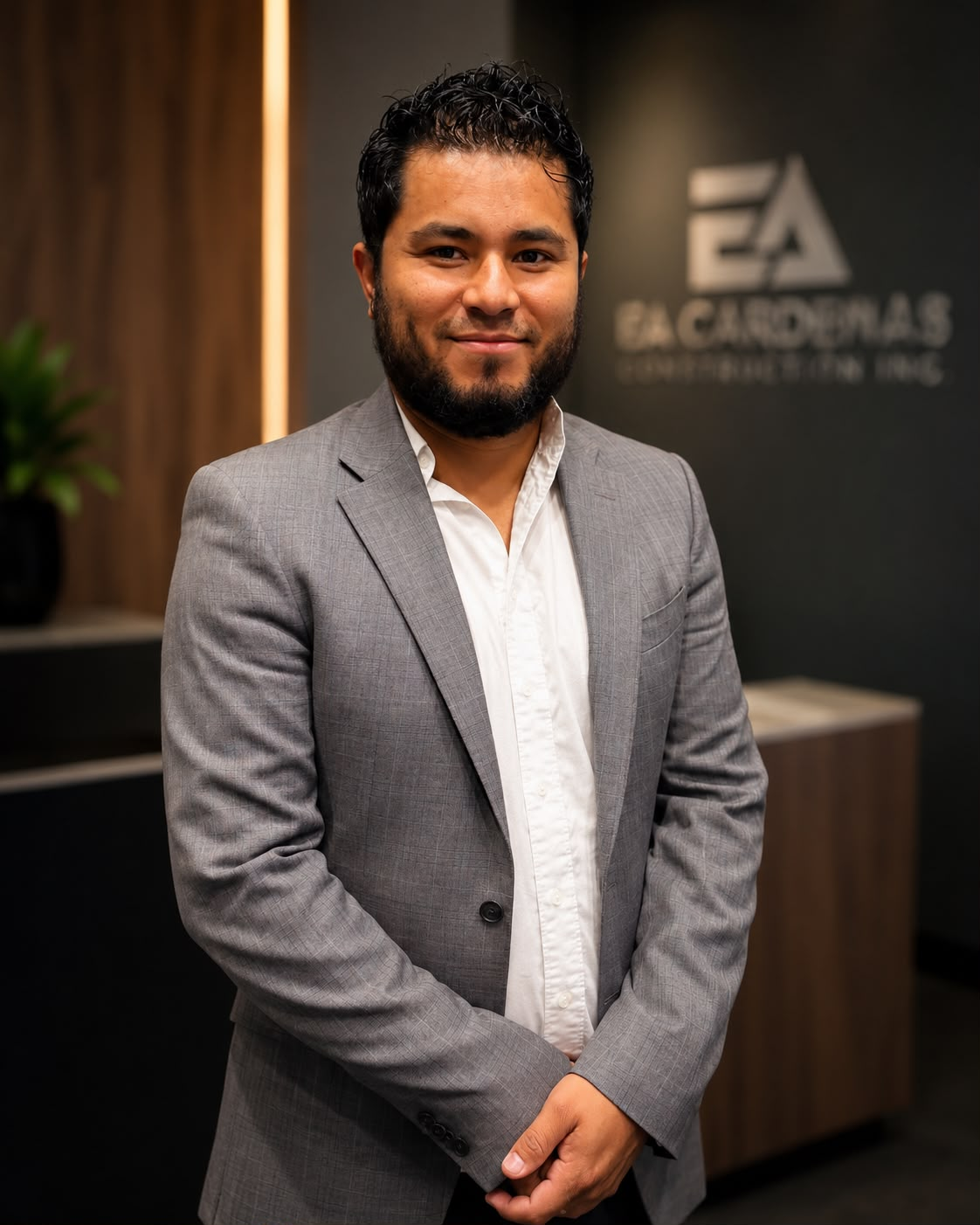 Marvin Cárdenas, Owner and CEO of EA Cárdenas Construction Inc.